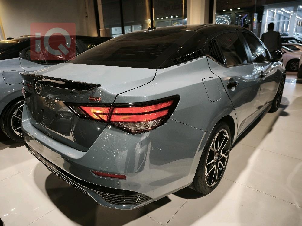 نيسان سنترا